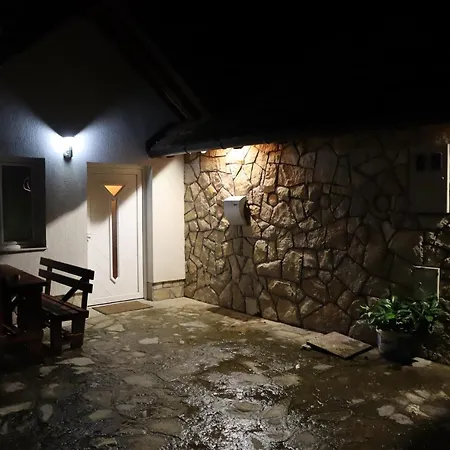 Ferienhaus Cozy House Next To River Neretva In Nature *