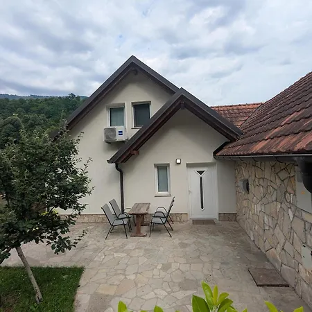 Emerald River House - Neretva Views * Konjic