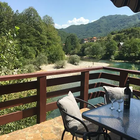 Hébergement de vacances Emerald River House - Neretva Views